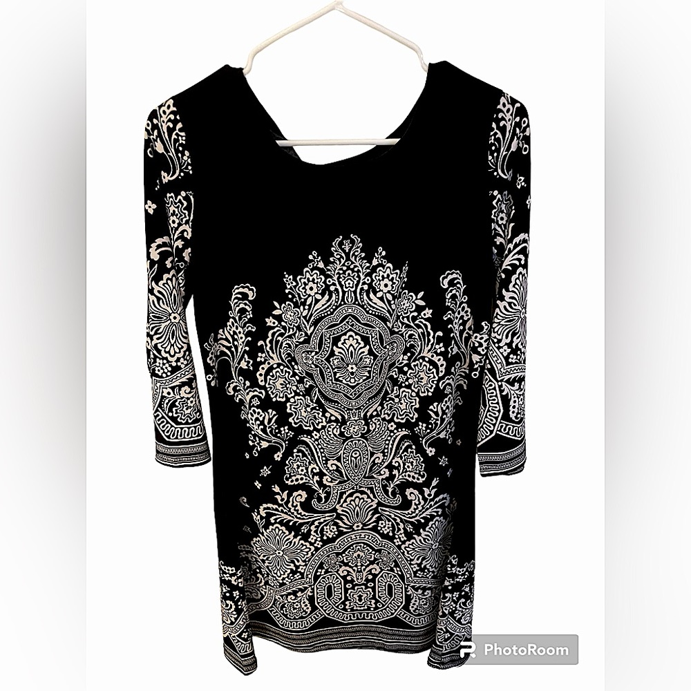MT Collection Black and White Casual 3/4 Sleeve Dress in Large